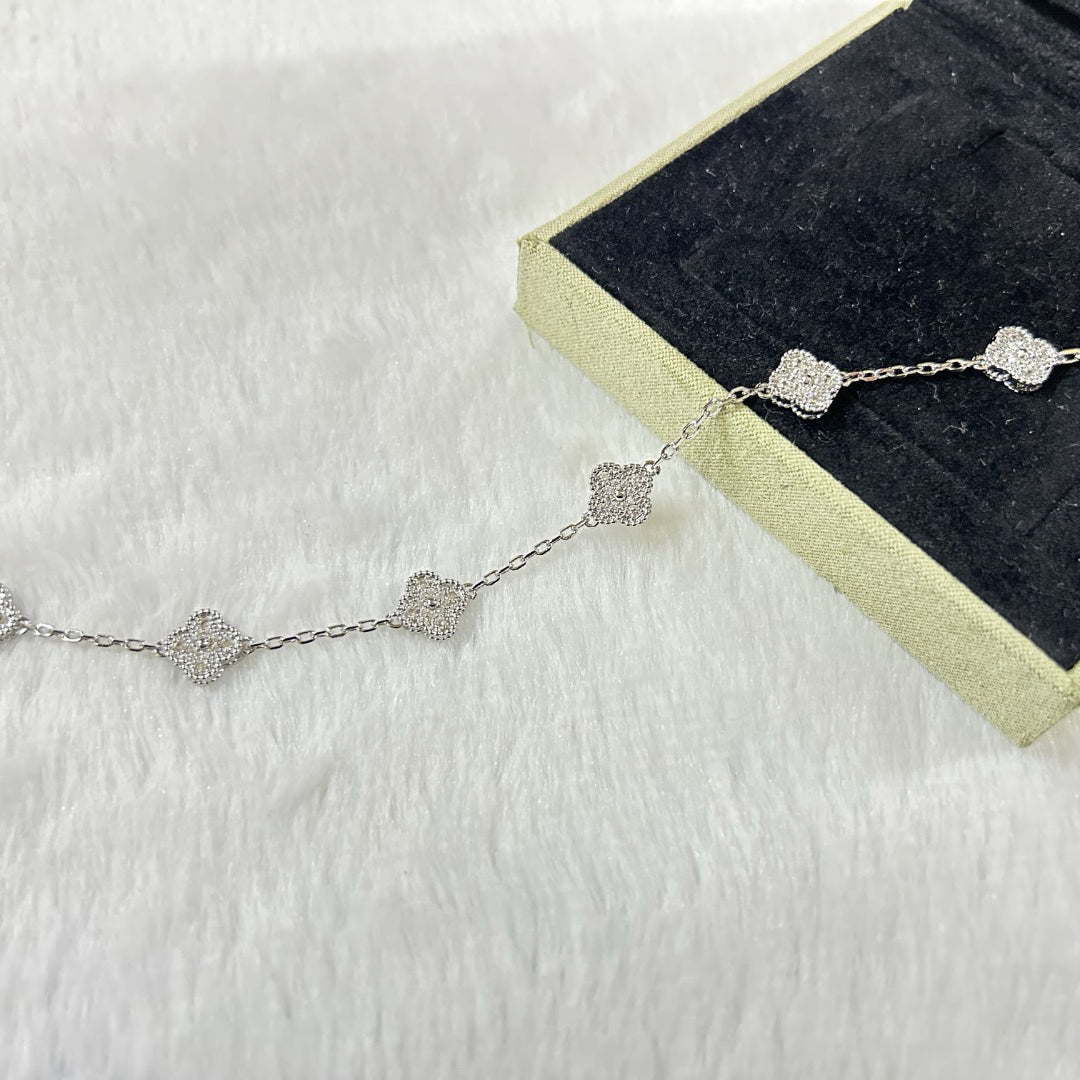 [Stars Jewelry]CLOVER 6 MOTIF DIAMOND BRACELET