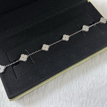 [Stars Jewelry]CLOVER 6 MOTIF DIAMOND BRACELET