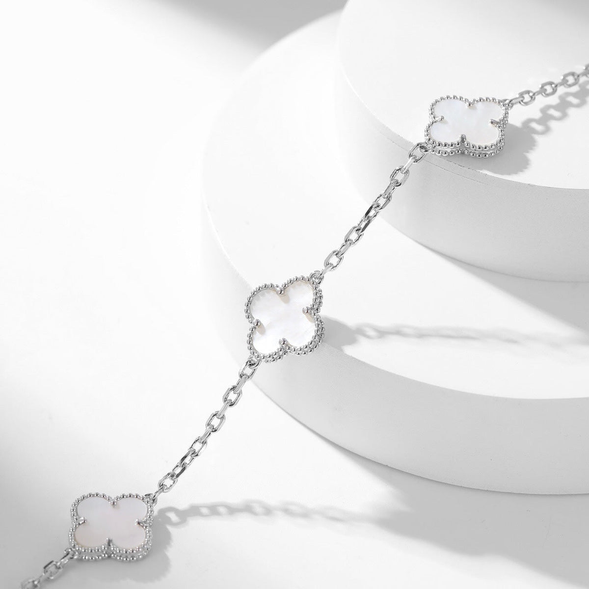 [Stars Jewelry]CLOVER 10 MOTIFS WHITE MOTHER OF PEARL NECKLACE
