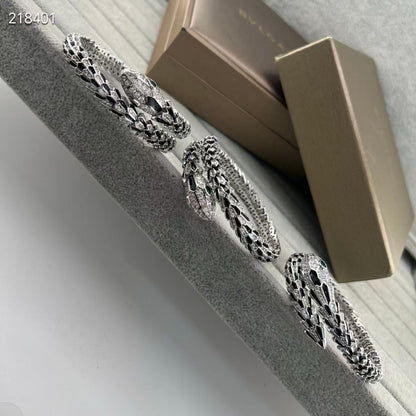 [Stars Jewelry】NEW OBSIDIAN & DIAMOND SERPENT BRACELET