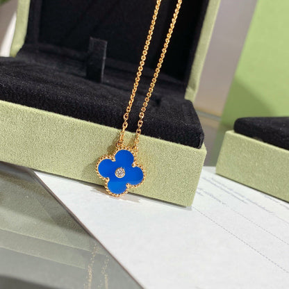 [Stars Jewelry]CLOVER 15MM DIAMOND AND BLUE AGATE NECKLACE