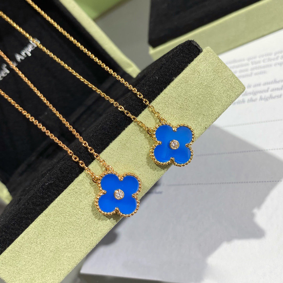 [Stars Jewelry]CLOVER 15MM DIAMOND AND BLUE AGATE NECKLACE