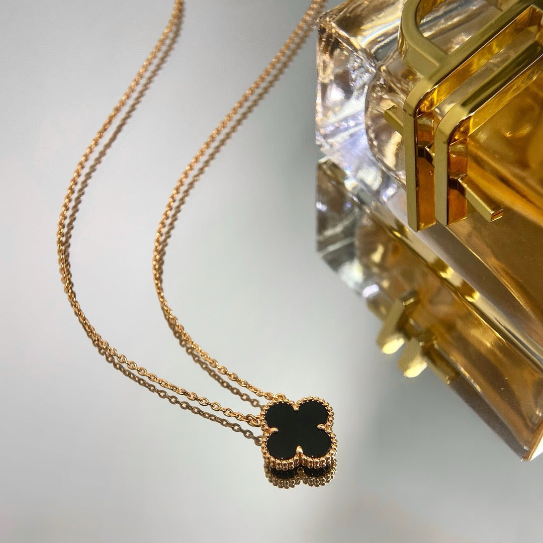 [Stars Jewelry]CLOVER 15MM BLACK ONYX SINGLE FLOWER NECKLACE