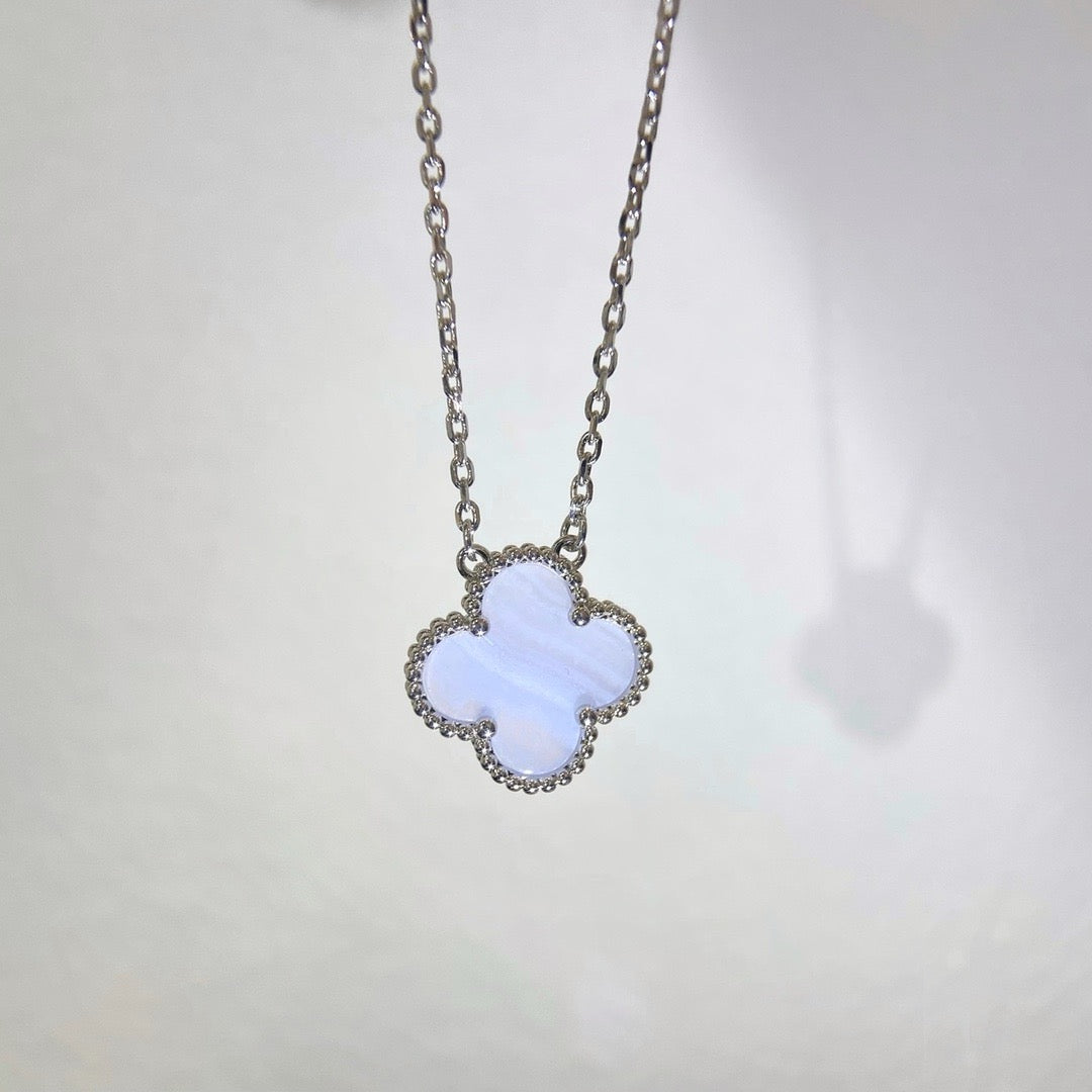 [Stars Jewelry]CLOVER 15MM BLUE CHALCEDONY NECKLACE SILVER