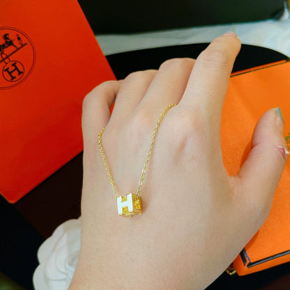 [Stars Jewelry]H WHITE SQUARE GOLD NECKLACE