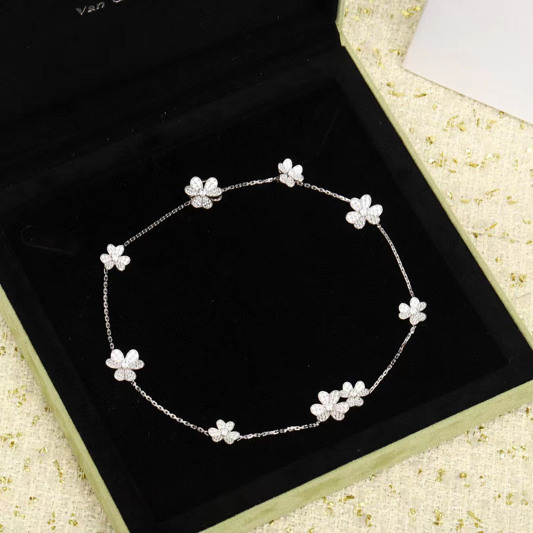 [Stars Jewelry]FRIVOLE SILVER 9 FLOWERS NECKLACE