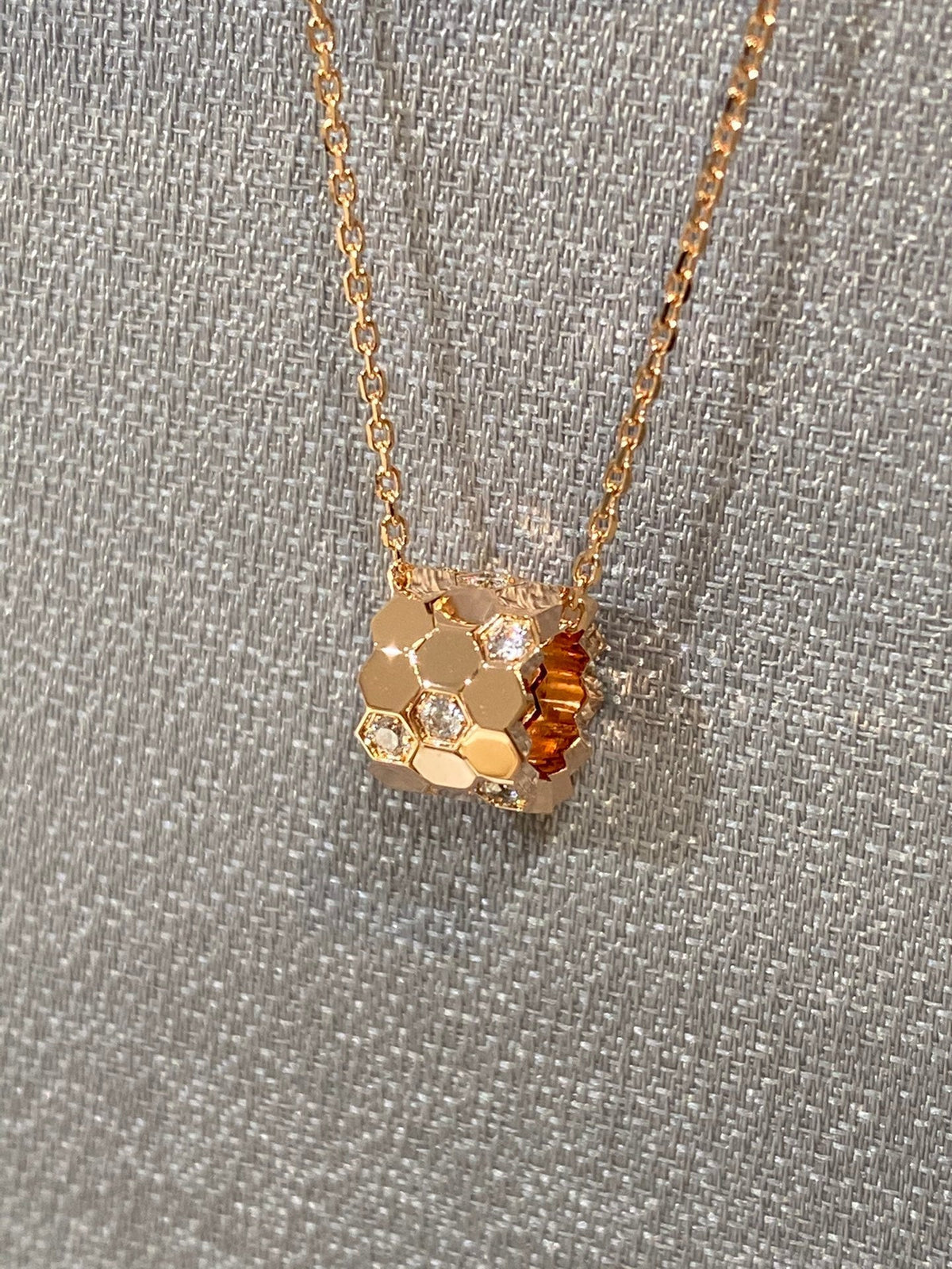 [Stars Jewelry]BEE LOVE DIAMOND NECKLACE