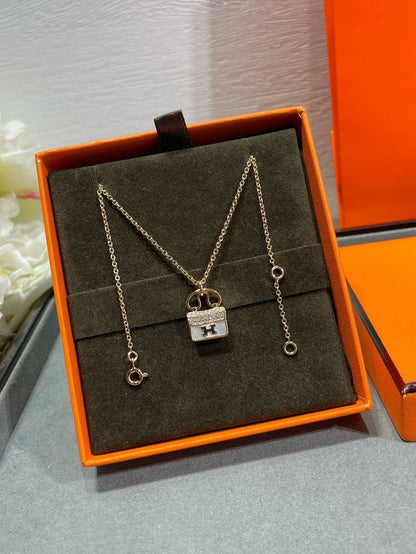 [Stars Jewelry]H CIRCE MOISSANITE PENDANT NECKLACE GOLD