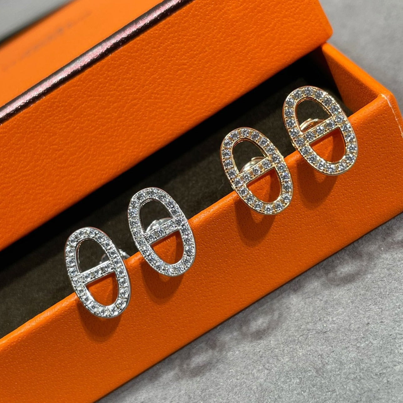 [Stars Jewelry]HM FULL DIAMOND PIG NOSE STUD EARRINGS