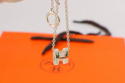 [Stars Jewelry]HM NECKLACE H LETTER OVAL SERIES