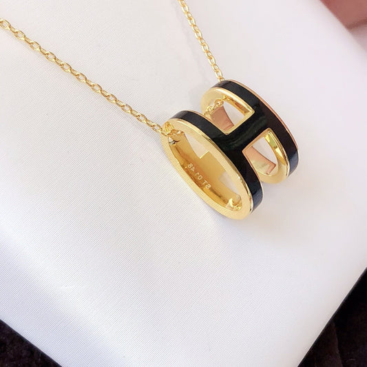 [Stars Jewelry]HM CLIC BLACK ENAMEL GOLD NECKLACE