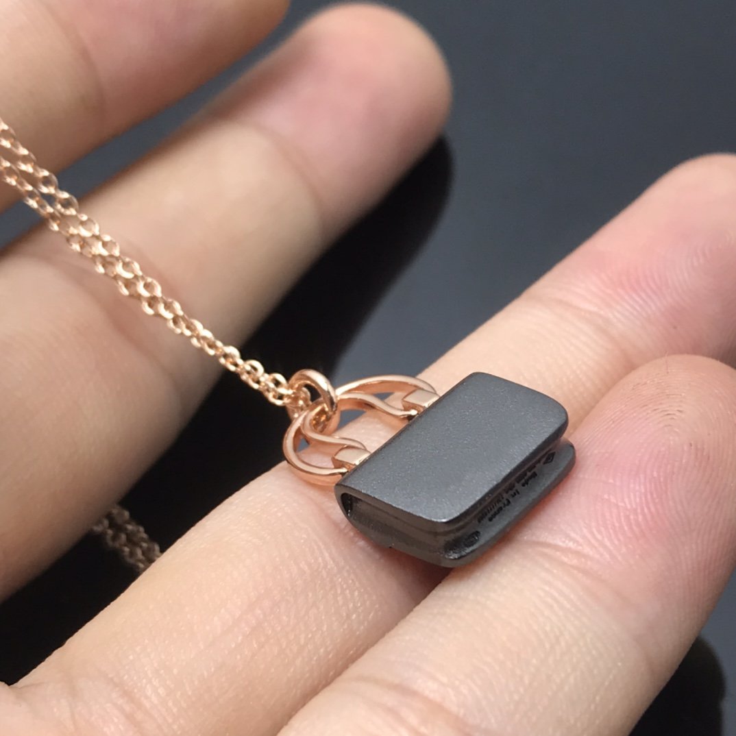 [Stars Jewelry]WOMEN'S HM AMULETTES CONSTANCE PENDANT NECKLACE