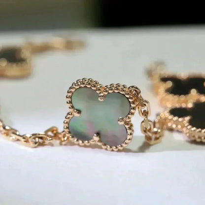 [Stars Jewelry] CLOVER 5 MOTIF GRAY MOP BRACELET COLLECTION