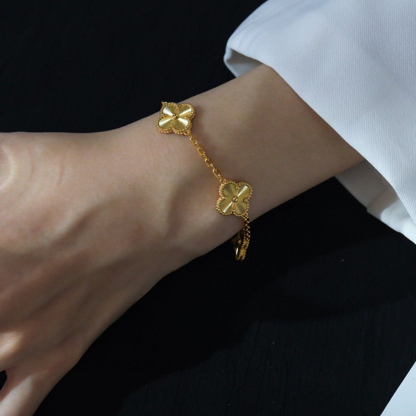 [Stars Jewelry] CLOVER 5 MOTIF LASER BRACELET COLLECTION
