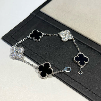 [Stars Jewelry] CLOVER 5 MOTIF ONYXS BRACELET COLLECTION