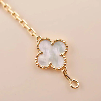 [Stars Jewelry]CLOVER WHITE PEARL MOP 5 MOTIF BRACELET COLLECTION