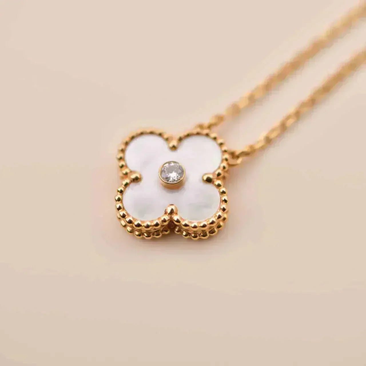 [Stars Jewelry]CLOVER 15MM DIAMOND WHITE FRITILLARIA NECKLACE