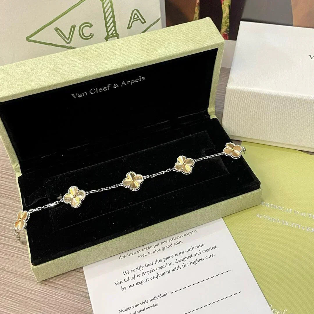 [Stars Jewelry] CLOVER 5 MOTIF LASER BRACELET COLLECTION