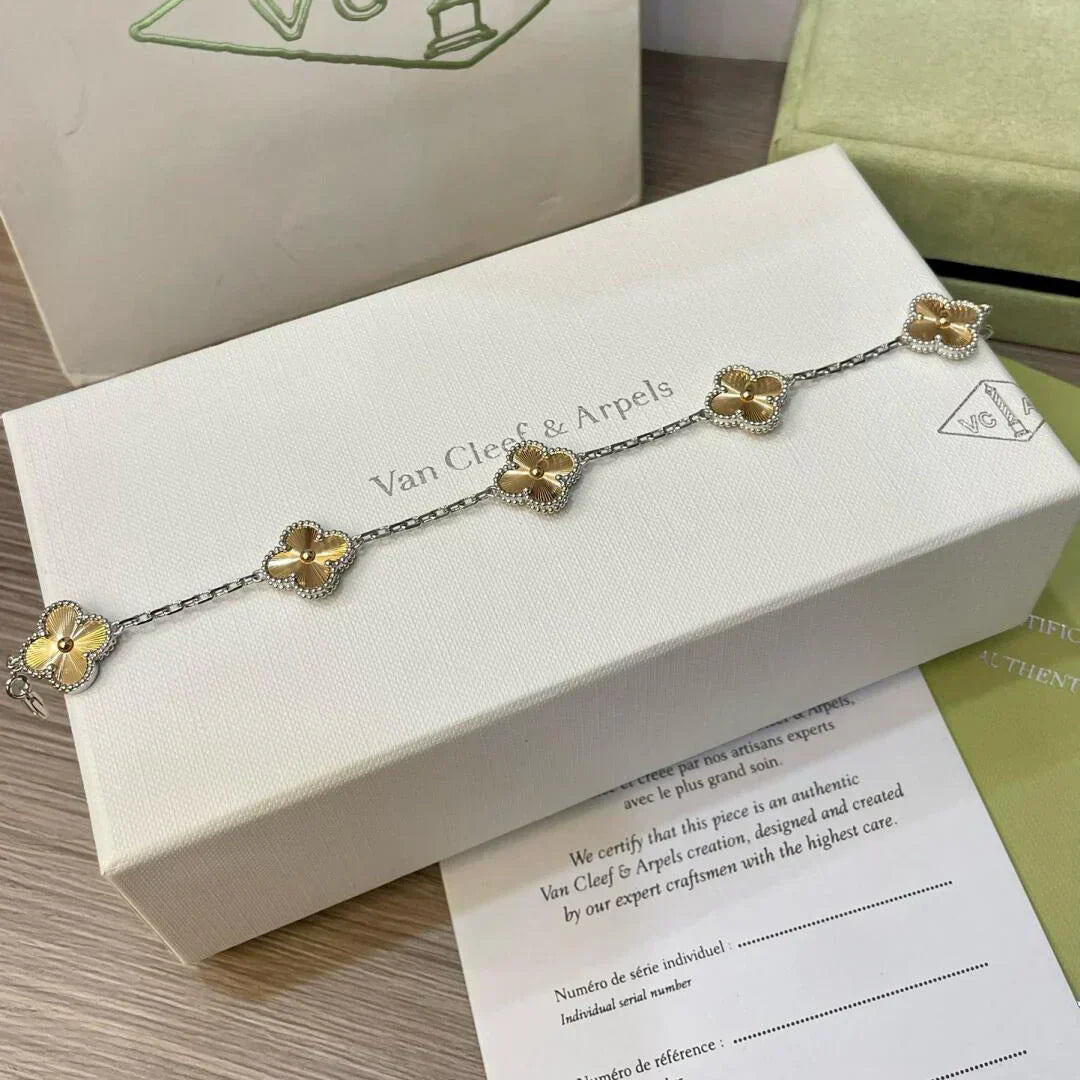 [Stars Jewelry] CLOVER 5 MOTIF LASER BRACELET COLLECTION