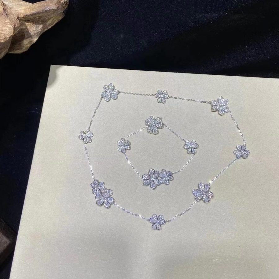 [Stars Jewelry]FRIVOLE SILVER 5 FLOWERS BRACELET