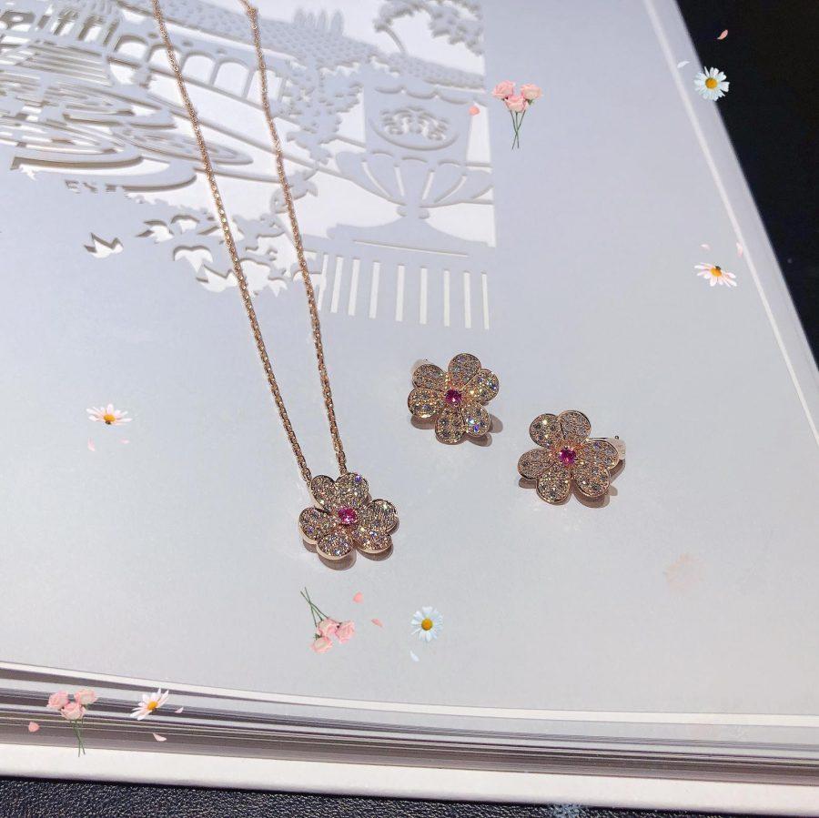[Stars Jewelry]FRIVOLE PINK GOLD FLOWER DIAMOND EARRINGS