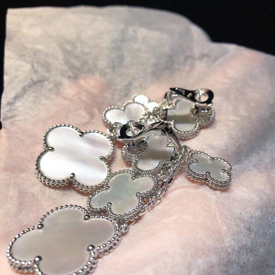 [Stars Jewelry]CLOVER EARRINGS WHITE MOP 4 MOTIFS SILVER