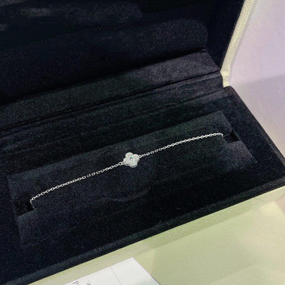 [Stars Jewelry]CLOVER  SINGLE FLOWER BRACELET SILVER