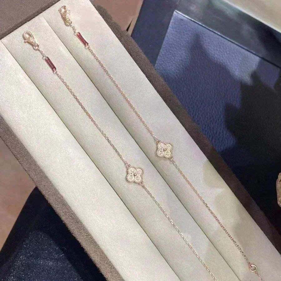 [Stars Jewelry]CLOVER SINGLE FLOWER BRACELET
