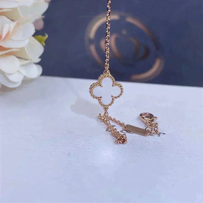 [Stars Jewelry]CLOVER WHITE MOP SINGLE FLOWER BRACELET