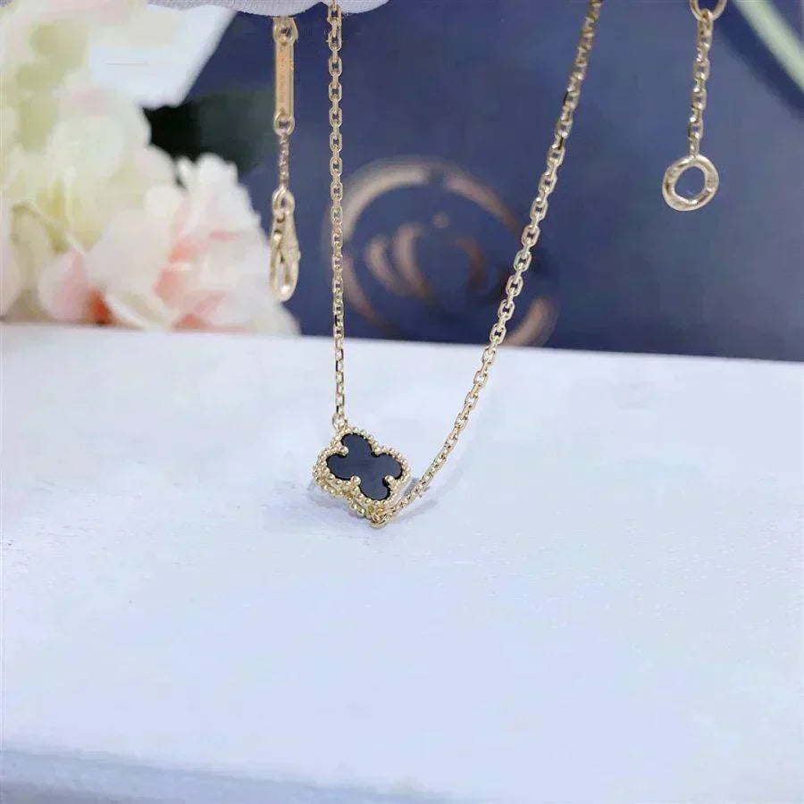 [Stars Jewelry]CLOVER ONYX SINGLE FLOWER BRACELET