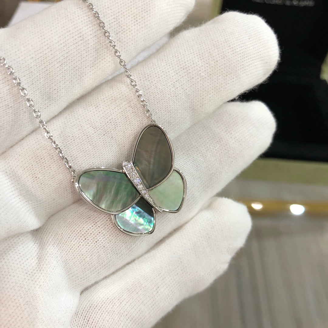 [Stars Jewelry]LARGE BUTTERFLY SILVER PENDANT DIAMOND NECKLACE