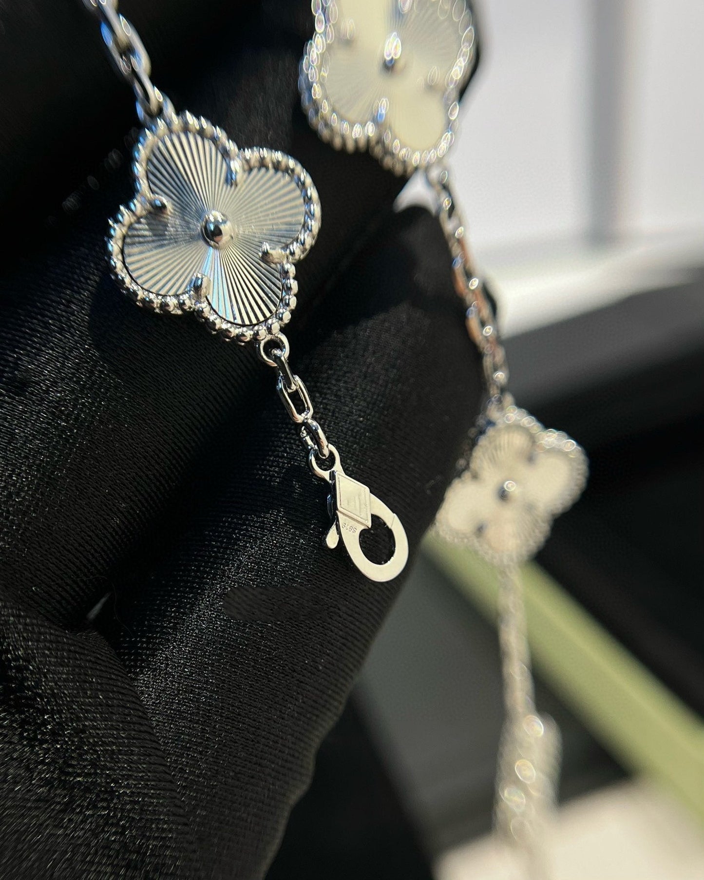 [Stars Jewelry] CLOVER 5 MOTIF LASER BRACELET COLLECTION